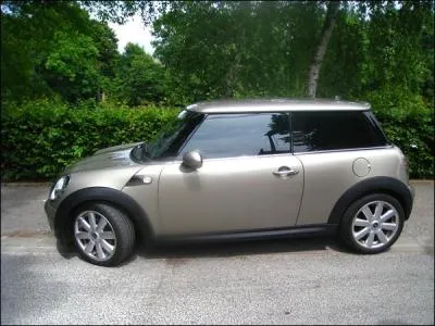 Quelle est cette voiture ?