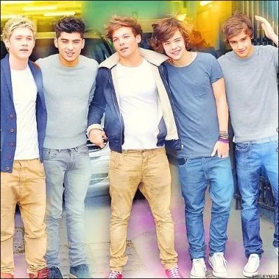 Liam est trs proche de . .