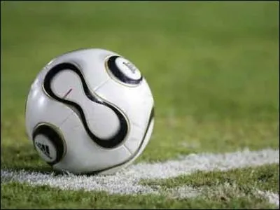 Pourquoi les joueurs de football changent-ils leurs maillots  la fin des matches ?