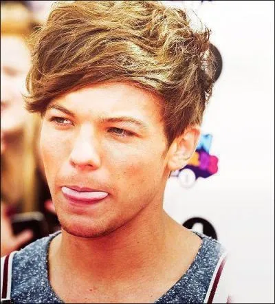 Comment s'appelle la petite amie de Louis ?