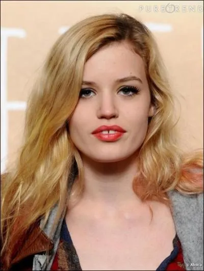 Georgia May est mannequin comme sa clbre maman. Mais qui est donc son trs clbre pre ?