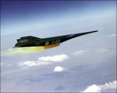 L'avion le plus rapide du monde qui se prsente  nous ! Sa vitesse jamais atteinte est de ...