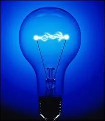 Qui a donné son nom à l'unité d'intensité d'un courant électrique ?