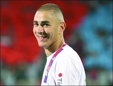 Qui est ce footballeur ?