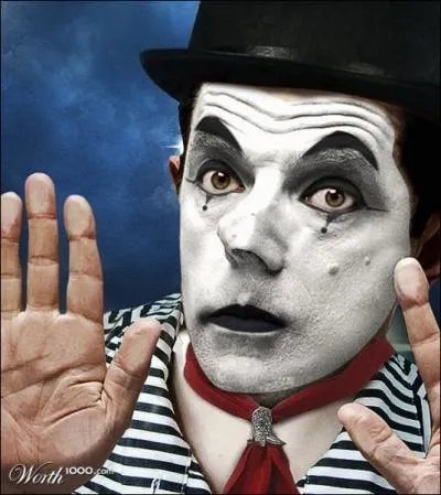 Rowan Atkinson, n'est autre que...