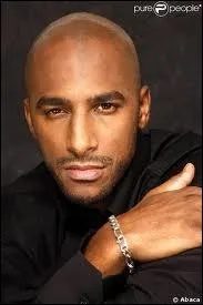 En 1996, dans son premier album, Stomy Bugzy chantait : ''Mon papa à moi est un --------------------''