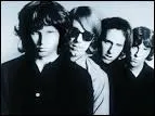 Qui fut leader et chanteur du groupe de rock  The Doors  ?