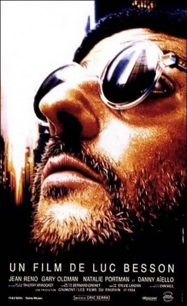 Dans ce film, il est ...