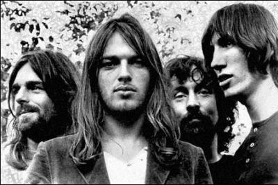 Les compagnons de David Gilmour avaient su être très novateurs. Cherchez l'intrus parmi leurs titres les plus connus.
