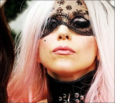 Quel est son nom complet ?