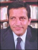 J'ai prsid le gouvernement espagnol de 1976  1981. Qui suis-je ?