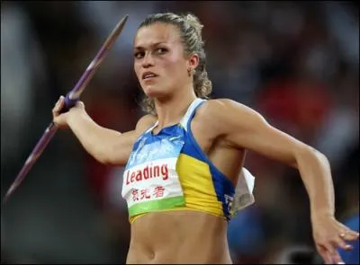 Combien y a-t-il d'preuves de lancer diffrentes, dans les comptitions internationales d'athltisme ?