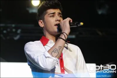 Combien Zayn a-t-il de tatouages ?