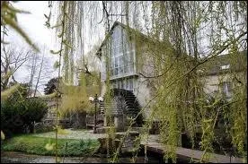 A qui appartient cette maison ?