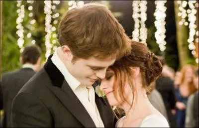 Breaking Dawn 1 : O se passe le mariage d'Edward et Bella ?