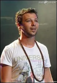  Je t'aime, je t'aime maman, maman je t'aime... . .  .