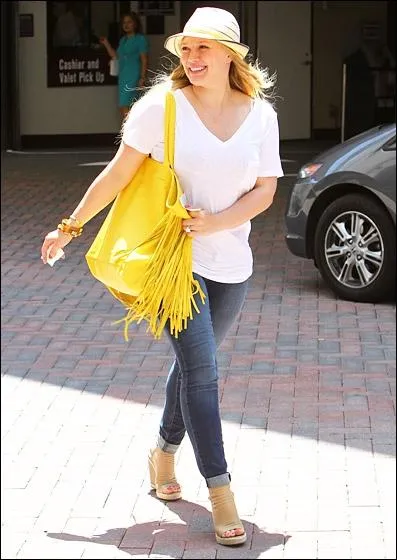 Vous la reconnaissez, elle fut Lizzie McGuire !