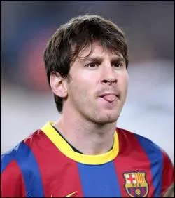 C'est notre lgende actuelle. Lionel Messi est le joueur illustre depuis 2010. Cet Argentin a fait ses vrais dbuts au Bara. Mais savez-vous de quel joueur il a pris la place ?