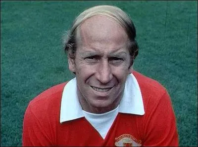 Bobby Charlton est considr comme l'un des meilleurs joueurs anglais. Il est le principal constructeur de la victoire de l'Angleterre en Coupe de Monde. Mais de quelle Coupe du Monde s'agit-il ?