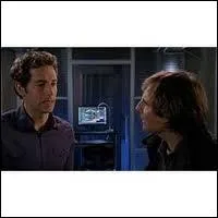 Dans la saison 2, on voit un personnage qui mourra dans la saison 3, tu par Shaw. Qui ?