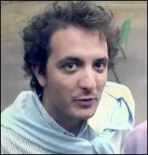 Quelle est son identit ?