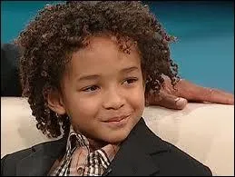 J'ai joué dans 'A la recherche du bonheur' avec mon papa Will Smith, et dans 'Karaté Kid' avec Jackie Chan. Qui suis-je ?