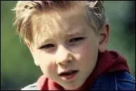 J'ai chant� 'Dur dur d'�tre un b�b�'. Qui suis-je ?