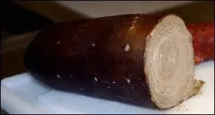 Avec quel bois est fume la vritable andouille de Vire ?