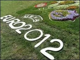 O se droule l'UEFA Euro 2012 ?