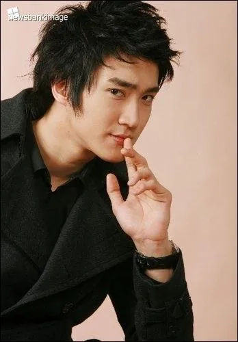 De quel groupe fait-il partie ?