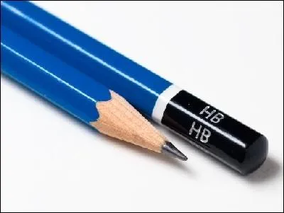 Physique, chimie : une mine de crayon est conductrice.