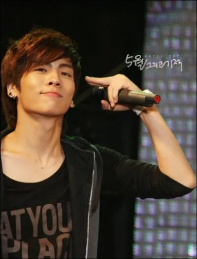 Quel chanson a-t-il chant pour l'mission  Immortal Song  ?