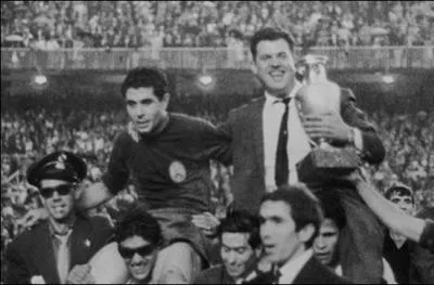 1964 : Espagne - URSS 2-1  Madrid sous la  prsidence  ... .