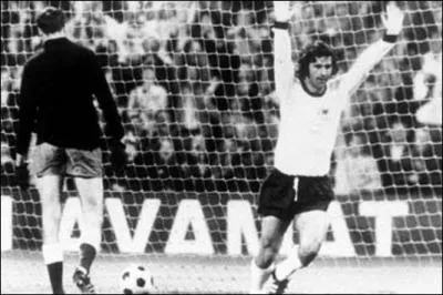1972 : RFA-URSS 3-0  Bruxelles grce  son buteur :