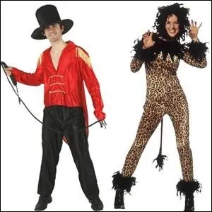 Avoir d'autres chats  fouetter... .