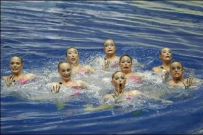 Ne faites pas la grimace, trouvez le sport !