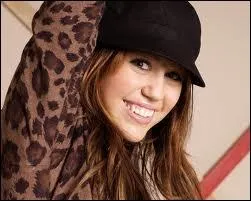 Avec qui est-elle en couple en ce moment ?