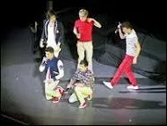 Qui a achet une paire de chaussures  6 000 $ ?