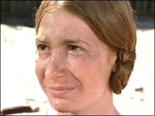 Que chante Maureen Mc Bain avant le massacre ?