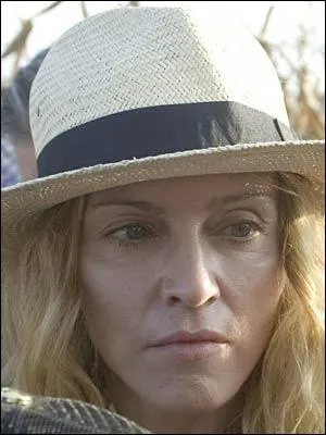 Plus tout  fait  Like a virgin , mais alors  Who's that girl  ?