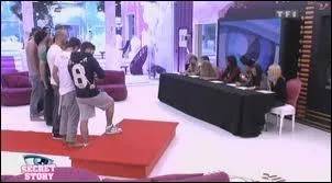 Qui est le premier Mister Secret 2012 ?