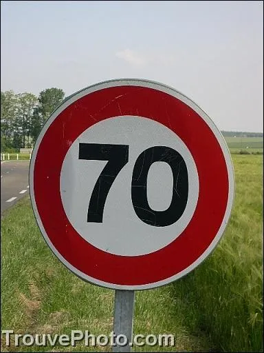 Ce panneau indique :