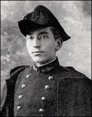 Ancien directeur de la Compagnie franaise des ptroles (future Total), il est arrt par la Gestapo en 1943 et meurt en dportation entre Dachau et Buchenwald en 1945 :