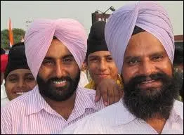 Dans quel pays sont majoritairement tablis les sikhs ?