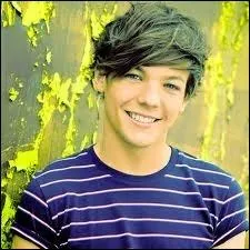 Louis sait jouer du/de la ...