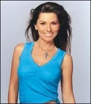 Elle chantait 'I feel like a woman'. Qui est-ce ?