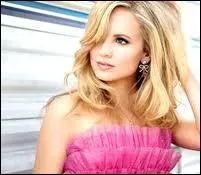 Comment s'appelle-t-elle ?