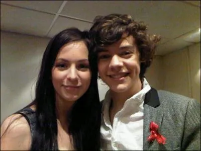 Comment s'appelle la soeur de Harry ?