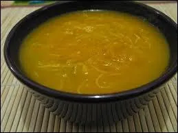 Quels sont les deux principaux ingrdients composant cette soupe ?