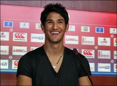 Qui est ce joueur de football ?